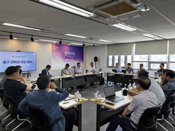 22dcc9ce978f3670a8e0948b9ad5b8f0_1691773301_8707.jpeg 22dcc9ce978f3670a8e0948b9ad5b8f0_1691773301_8707.jpeg