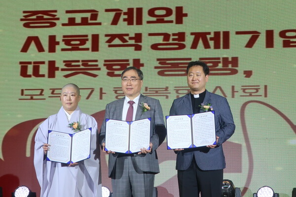 1f1c1ba5417fb5479e76947d2eb1c41d_1699045782_2534.jpg 1f1c1ba5417fb5479e76947d2eb1c41d_1699045782_2534.jpg