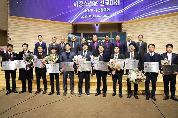 4e0c2c347e692f65ff4517e00b59b046_1703787356_8241.jpg 4e0c2c347e692f65ff4517e00b59b046_1703787356_8241.jpg